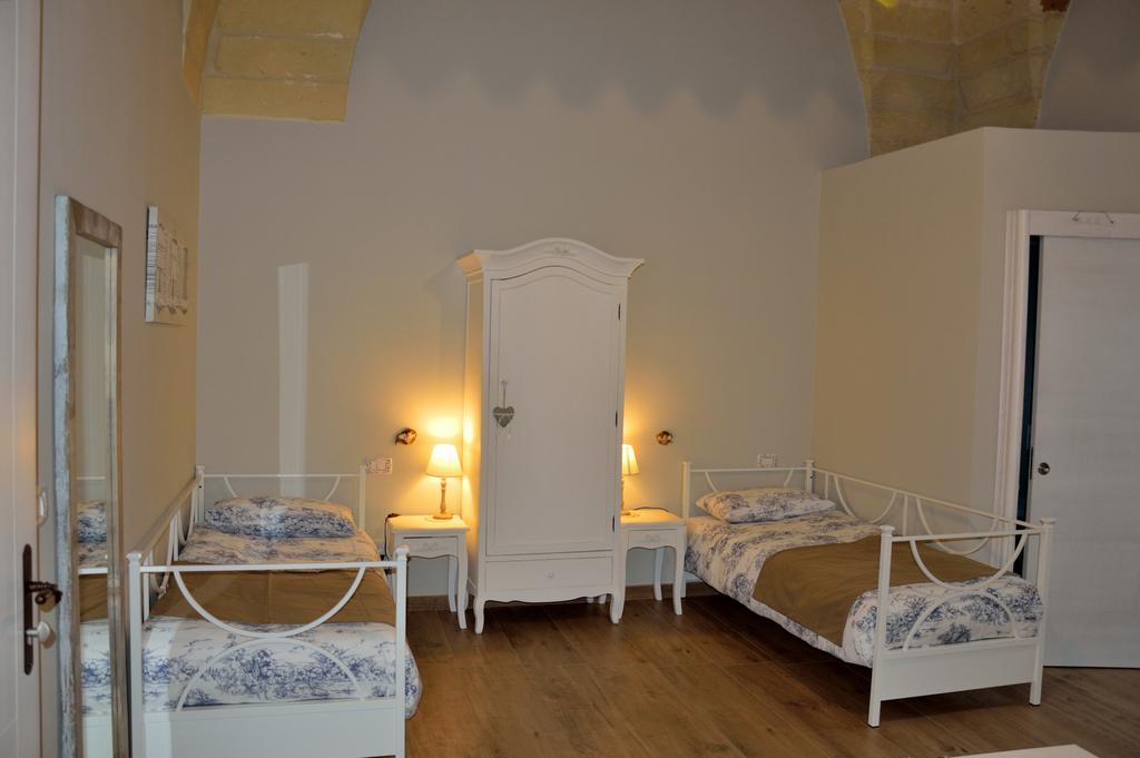 La Casa Di Alessio Bed & Breakfast Lecce Eksteriør bilde