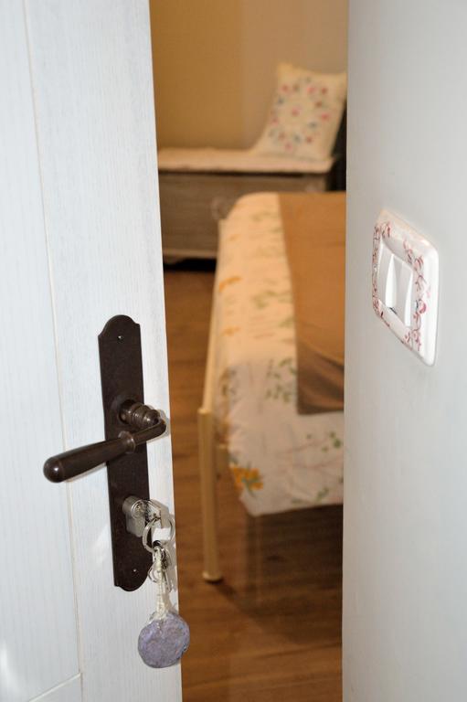 La Casa Di Alessio Bed & Breakfast Lecce Eksteriør bilde