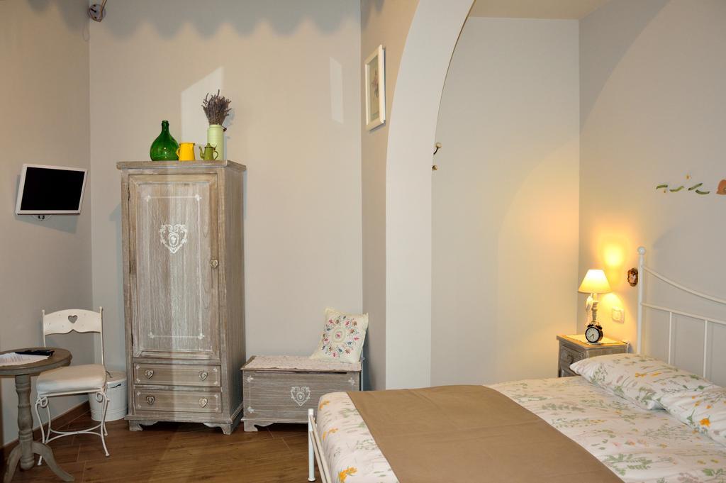 La Casa Di Alessio Bed & Breakfast Lecce Eksteriør bilde