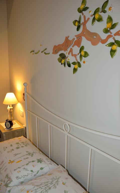 La Casa Di Alessio Bed & Breakfast Lecce Eksteriør bilde