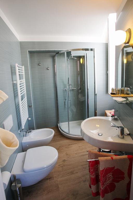 La Casa Di Alessio Bed & Breakfast Lecce Rom bilde