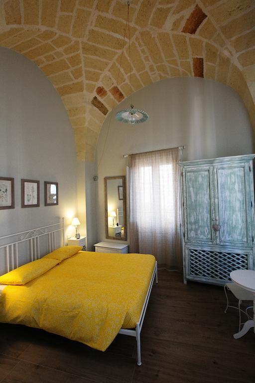 La Casa Di Alessio Bed & Breakfast Lecce Rom bilde